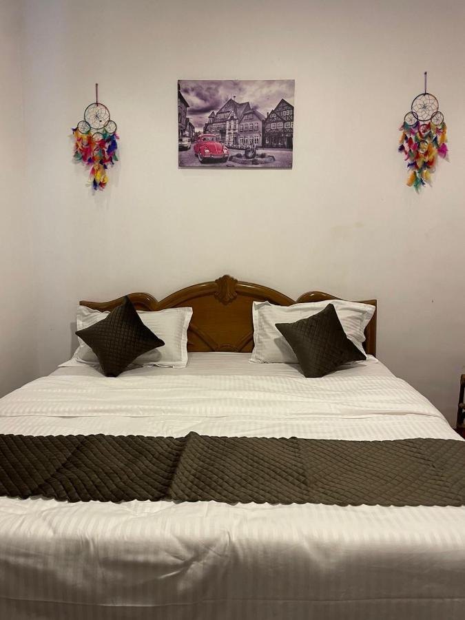 Sandy Holiday Home 5 Bhk Ooty Buitenkant foto